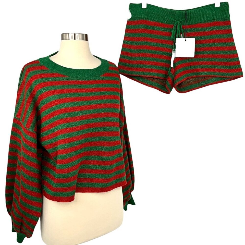 NWT Beach Riot Ava Sweater Shorts Size Large L Christmas Stripes Green Red